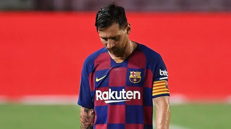 bi-mat-san-co-vi-sao-messi-roi-barca-a1
